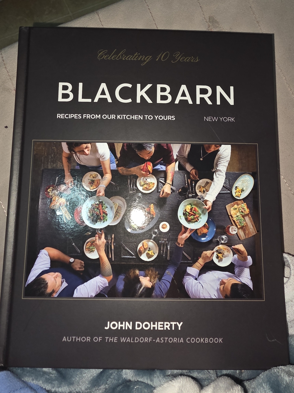 Blackbarn: Recipes from Our Kitchen to Yours

2.92.9 out of 5 stars(2)